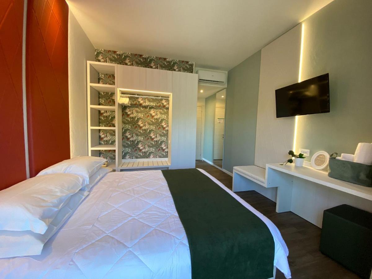 Hotel Loretta & Dependance Cervia Exterior foto