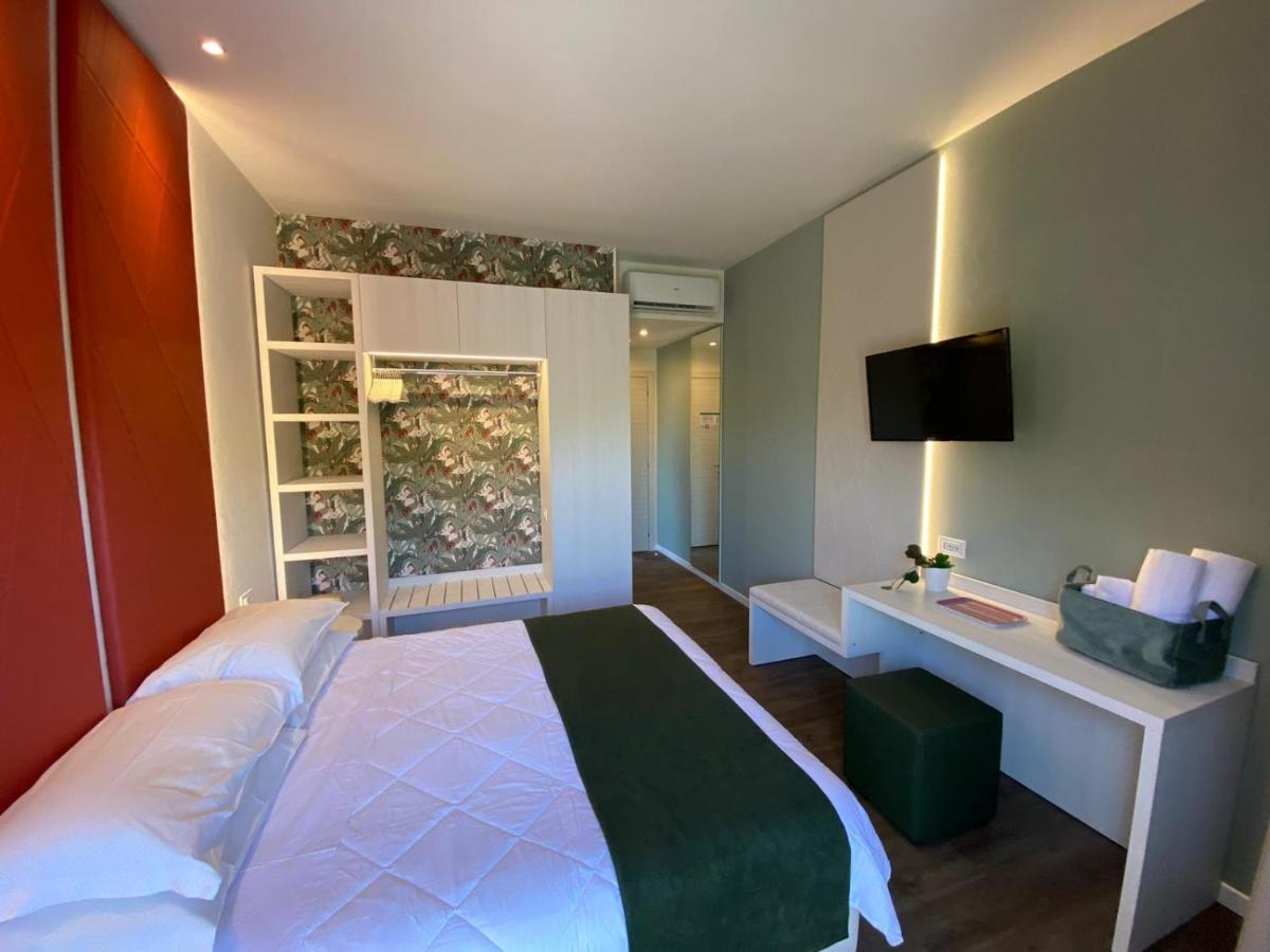 Hotel Loretta & Dependance Cervia Exterior foto