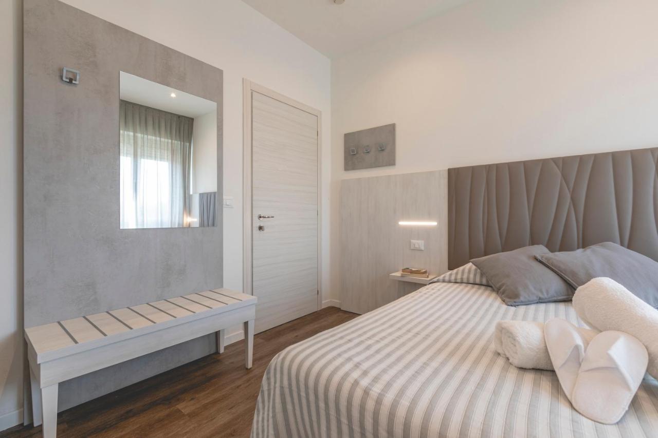 Hotel Loretta & Dependance Cervia Exterior foto