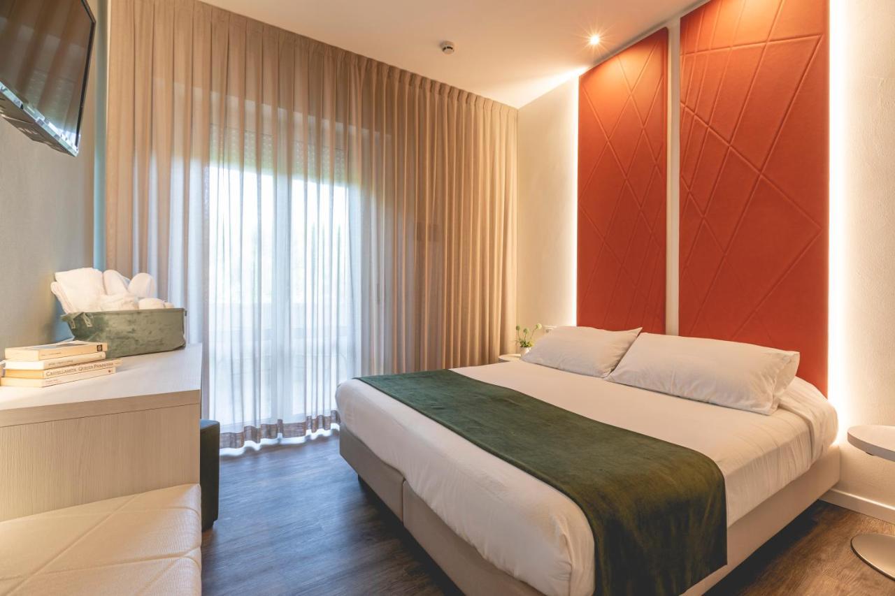 Hotel Loretta & Dependance Cervia Exterior foto