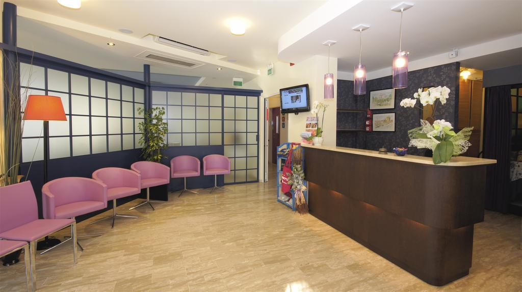 Hotel Loretta & Dependance Cervia Exterior foto